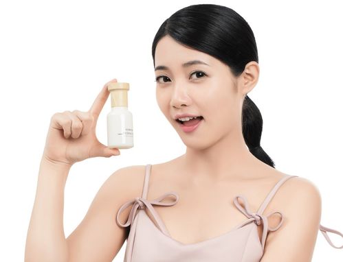 小皙說產品丨關于美白路上必備的那一支 深入解讀“小白瓶”